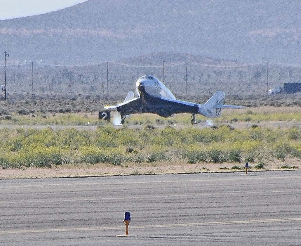 Virgin Galactic's Tourist Spaceship Makes Longest Test Flight Yet